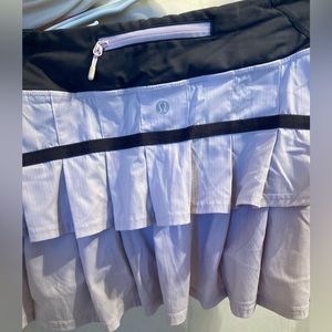 Light pink and grey lulu skirt size 4